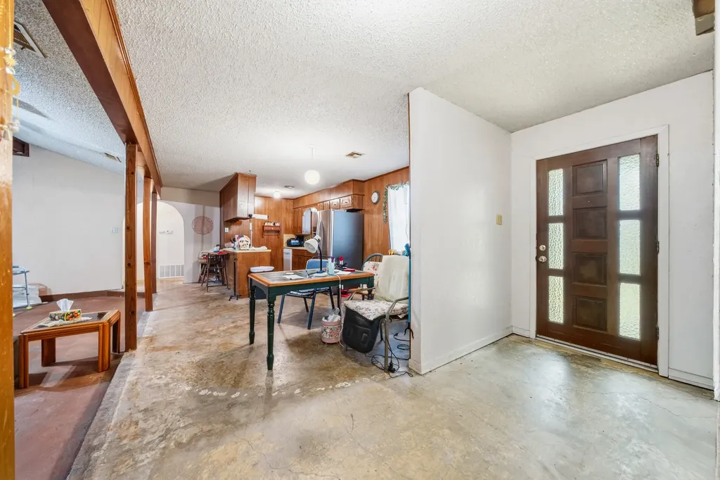 195 Amy Joy Drive China Spring TX 76633