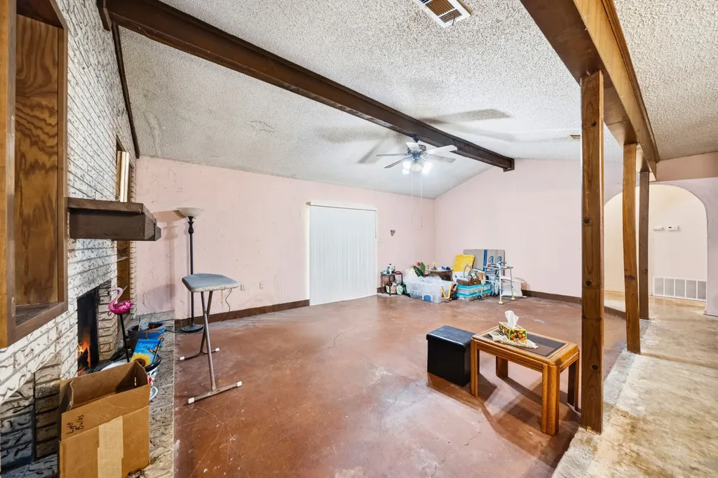 195 Amy Joy Drive China Spring TX 76633