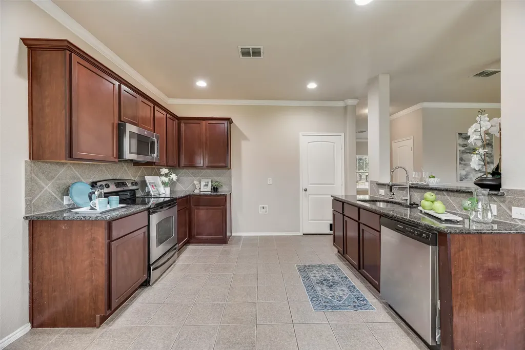 11801 Summer Springs Drive Frisco TX 75036