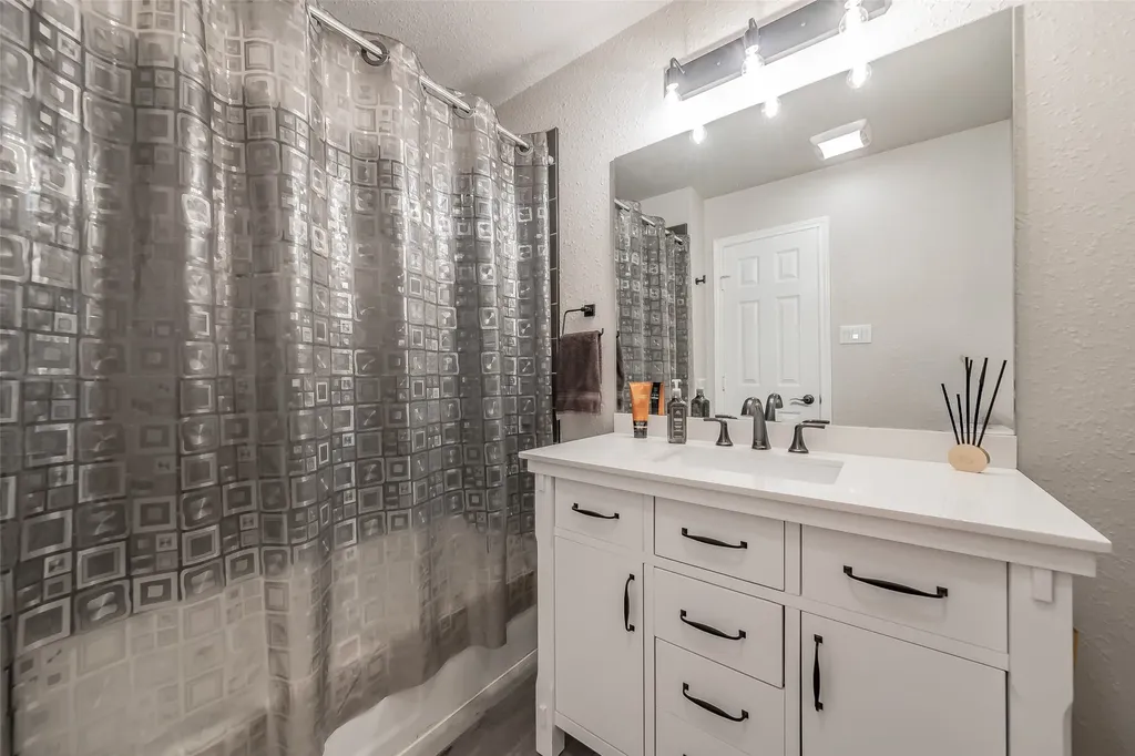 3311 Somerset Drive Arlington TX 76013