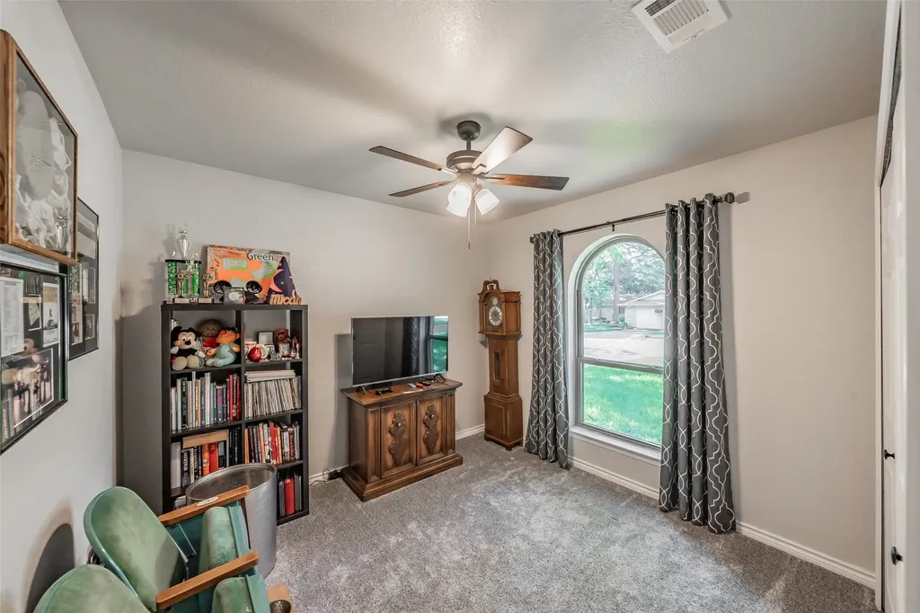 3311 Somerset Drive Arlington TX 76013