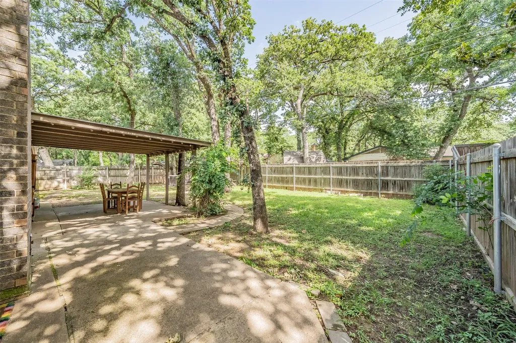 3311 Somerset Drive Arlington TX 76013