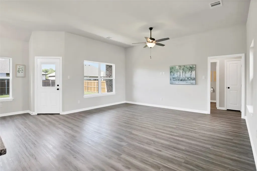 115 Panther Loop Mabank TX 75147