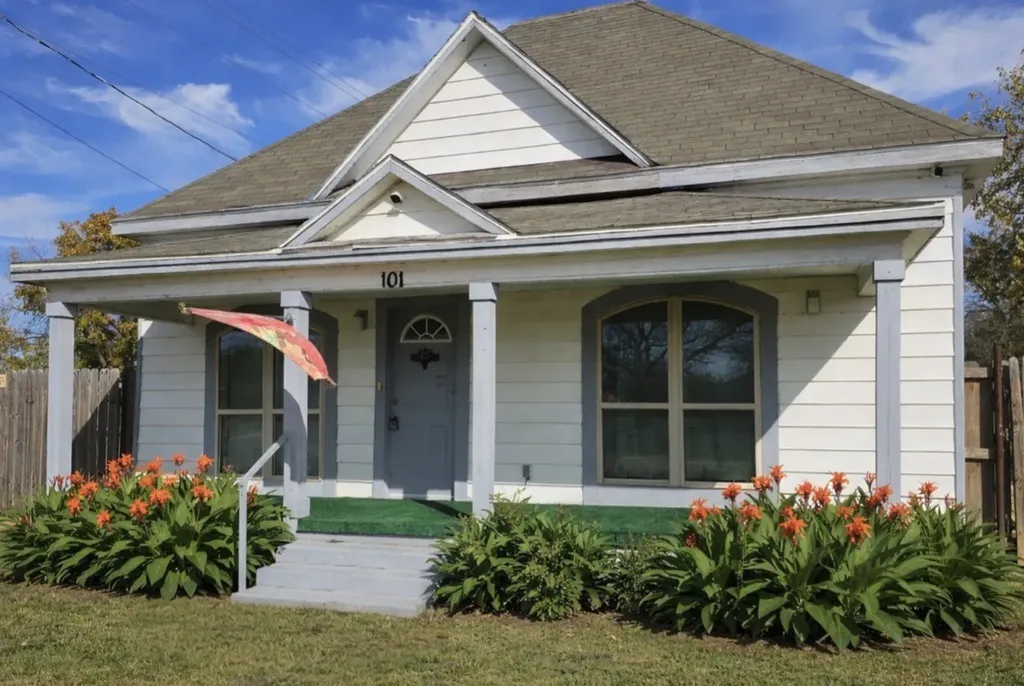 101 S Walnut Avenue Petrolia TX 76377