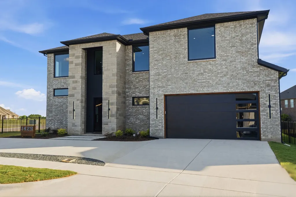 1429 Morris Crossing Heath TX 75126