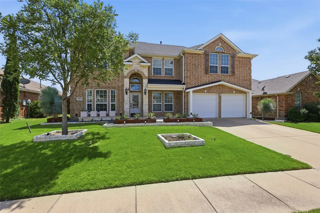 2313 Sparrow Forney TX 75126