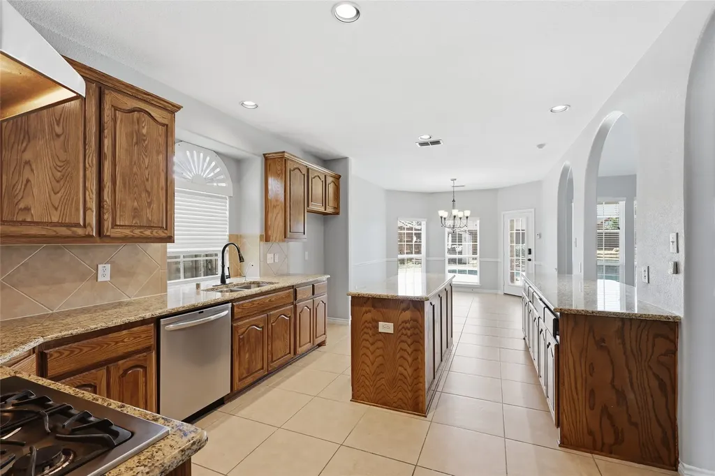 2313 Sparrow Forney TX 75126