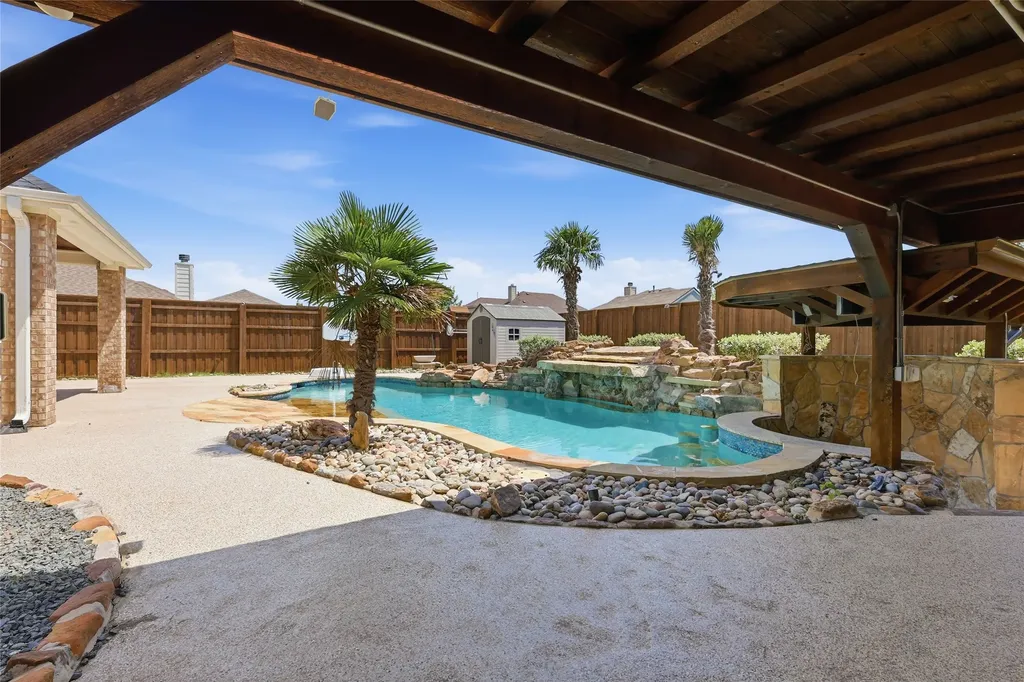 2313 Sparrow Forney TX 75126