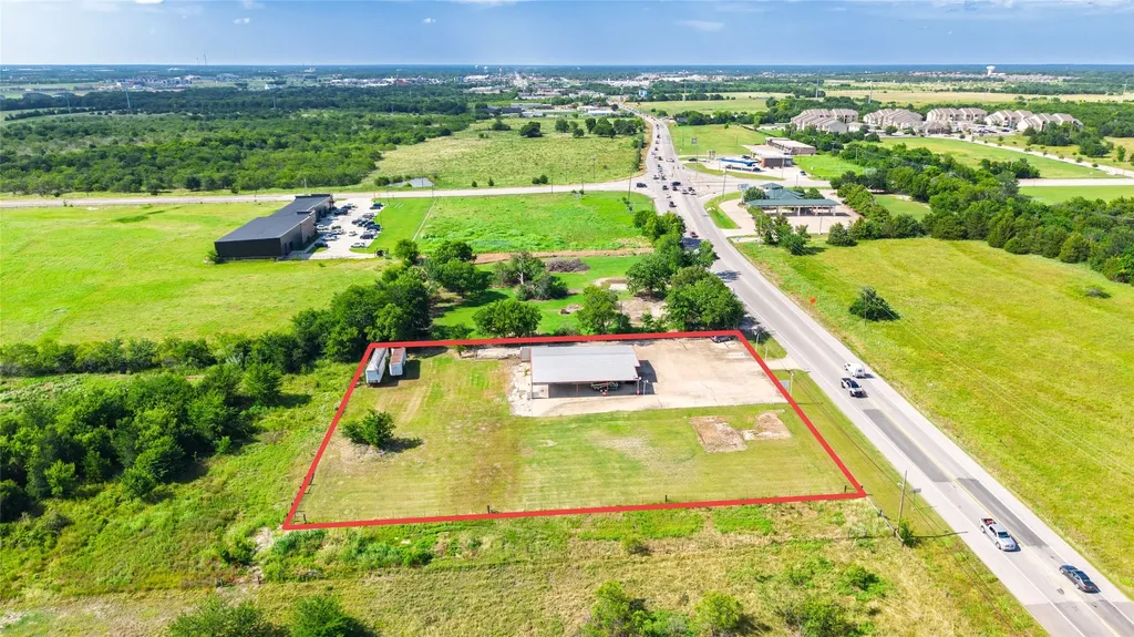 9920 Wesley Street Greenville TX 75402