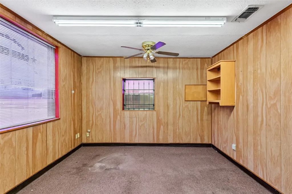 9920 Wesley Street Greenville TX 75402