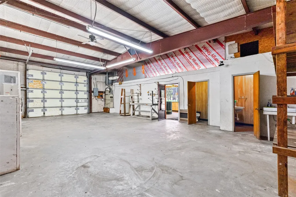 9920 Wesley Street Greenville TX 75402