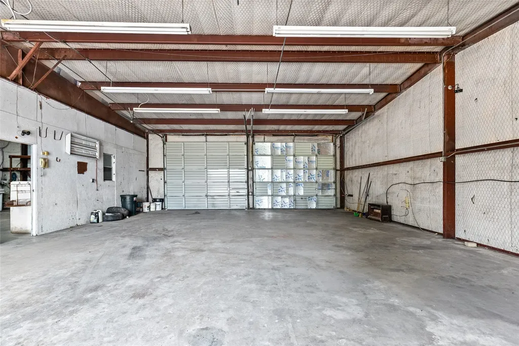 9920 Wesley Street Greenville TX 75402