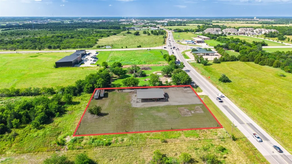 9920 Wesley Street Greenville TX 75402