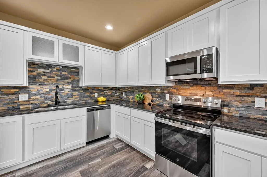 108 Griffin Street Waxahachie TX 75165