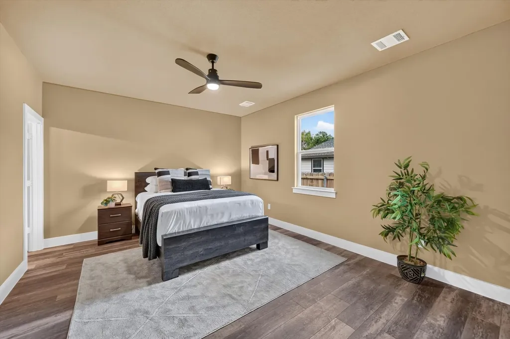 108 Griffin Street Waxahachie TX 75165