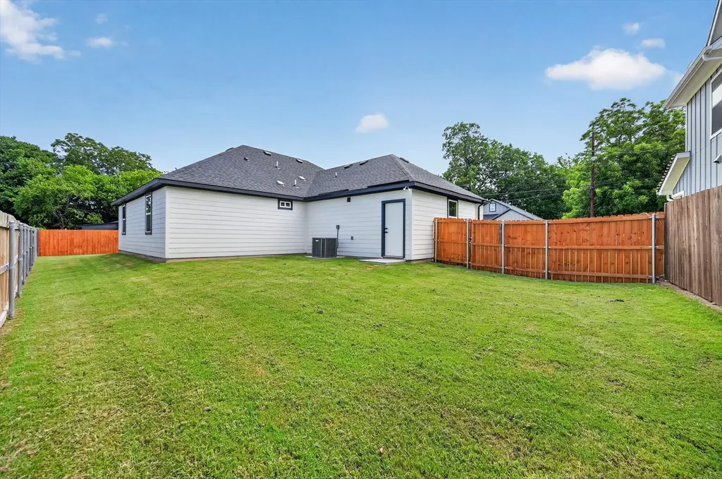 108 Griffin Street Waxahachie TX 75165