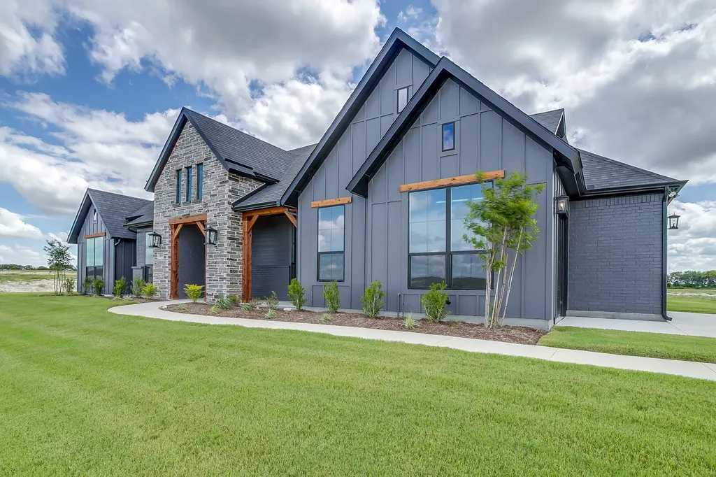 10121 Baldy Mountain Drive Waxahachie TX 75167