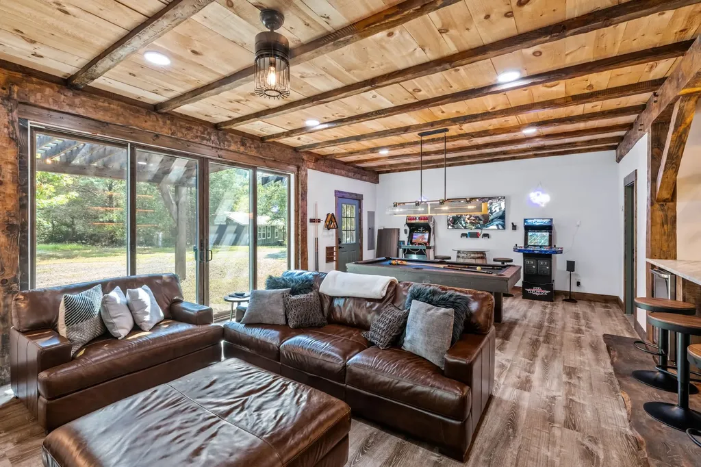 18480 County Road 446 Lindale TX 75771