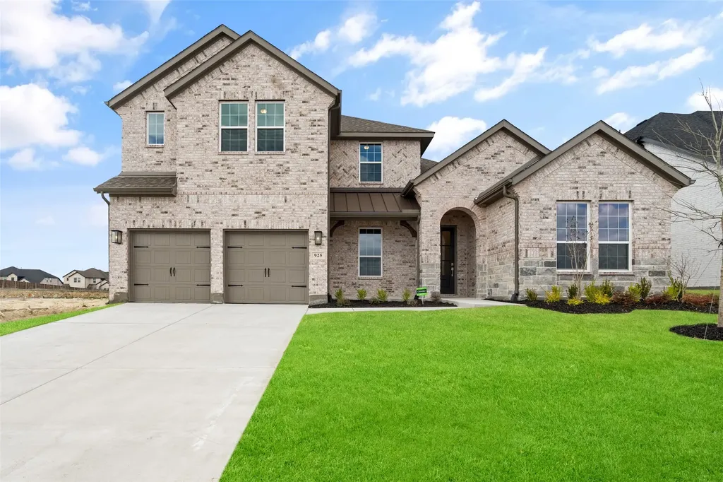 925 Cedar Street Lavon TX 75166
