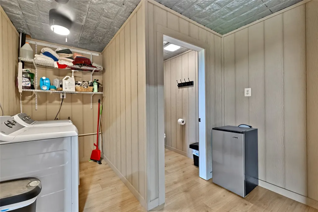 1901 Melissa Lane Keene TX 76031