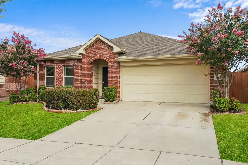 2017 Windsong Drive Heartland TX 75126