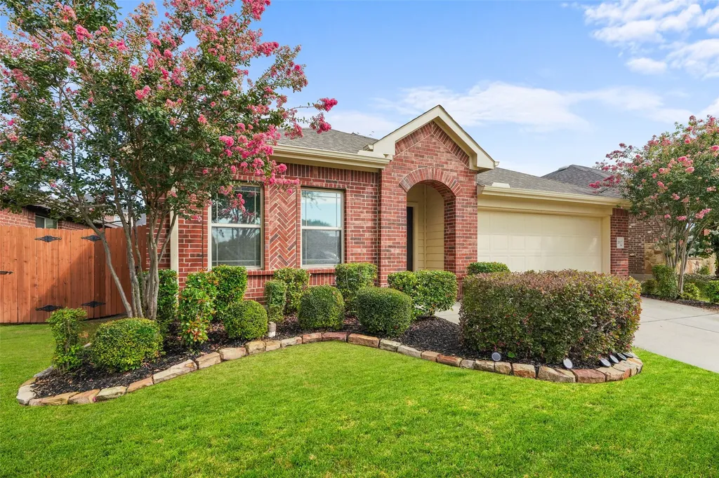 2017 Windsong Drive Heartland TX 75126