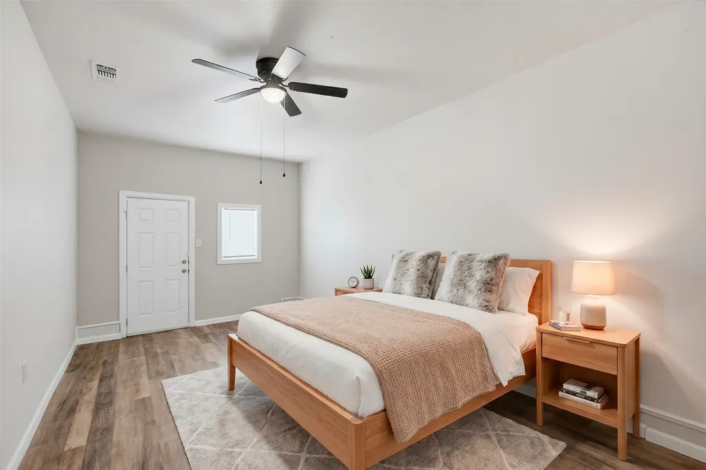 1414 Wynn Terrace Arlington TX 76010