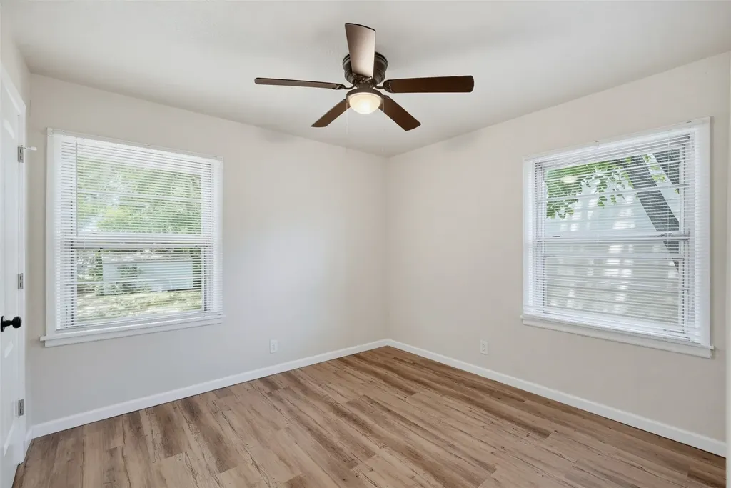1414 Wynn Terrace Arlington TX 76010