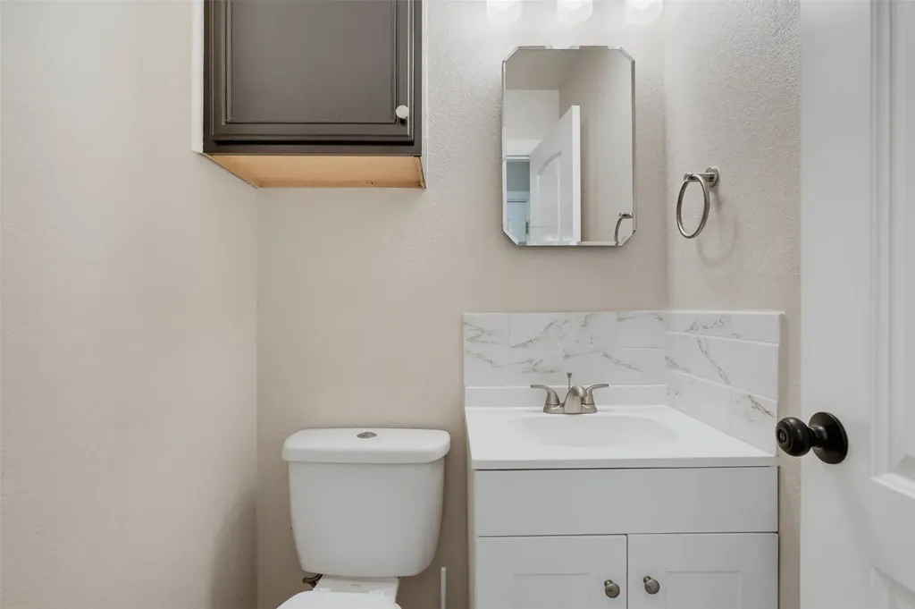 1414 Wynn Terrace Arlington TX 76010
