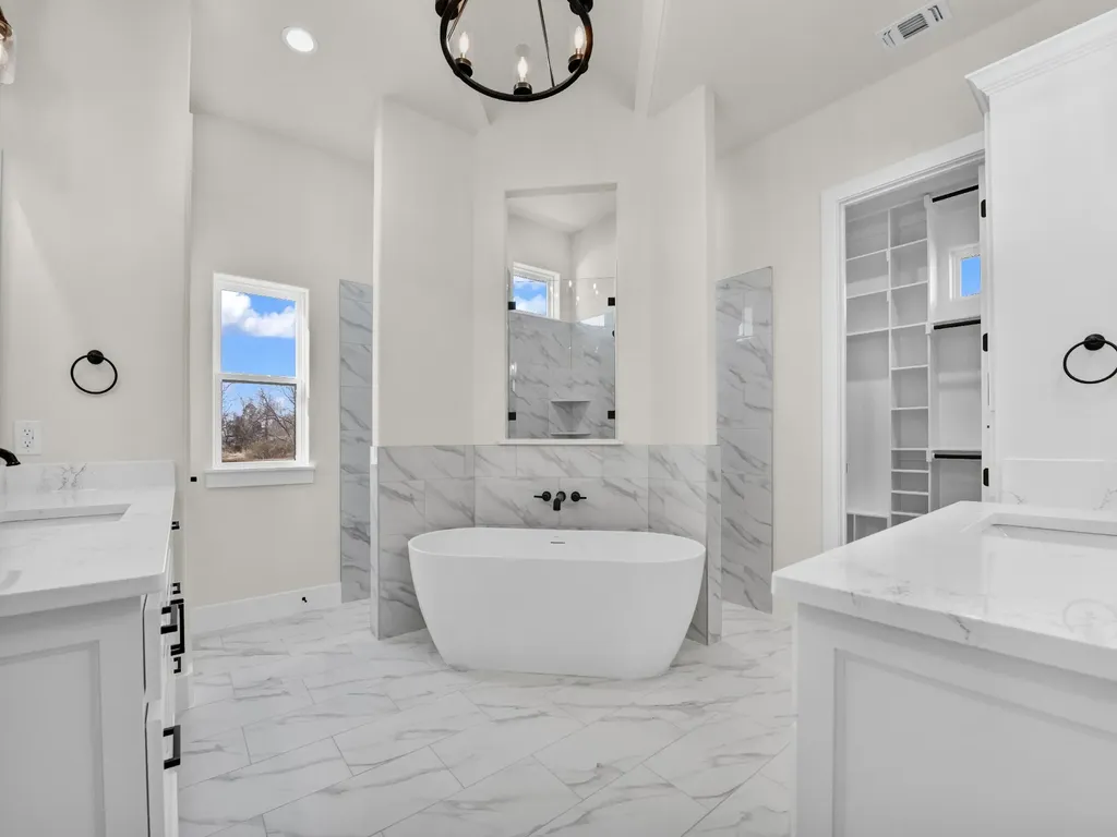 212 Desperado Court Weatherford TX 76088