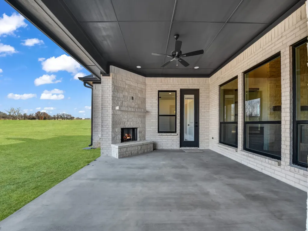 212 Desperado Court Weatherford TX 76088