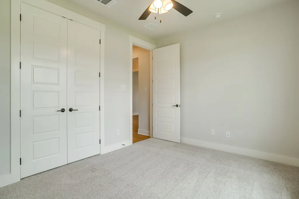 1011 Bartlett Peak Drive Waxahachie TX 75167