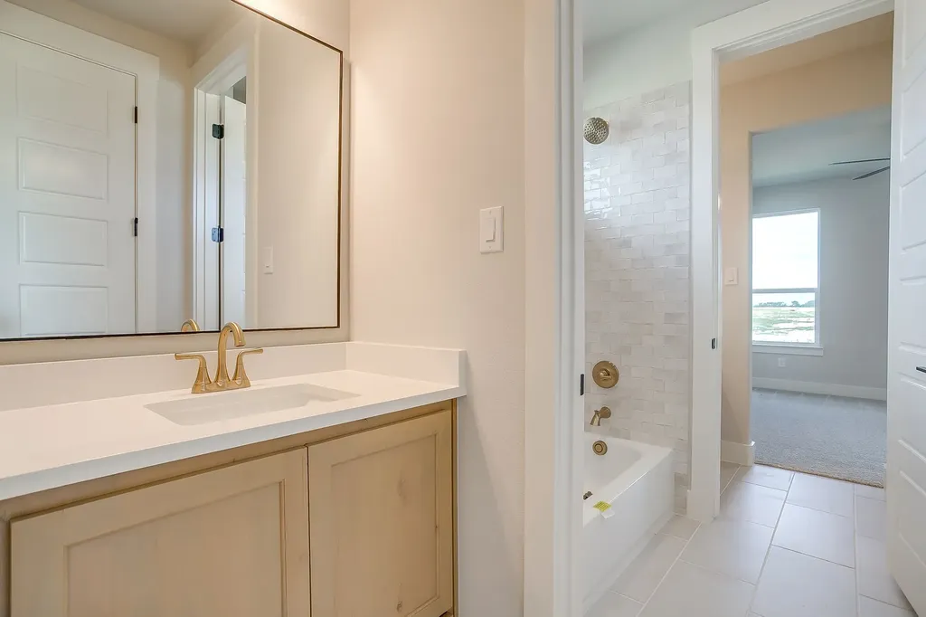 1011 Bartlett Peak Drive Waxahachie TX 75167