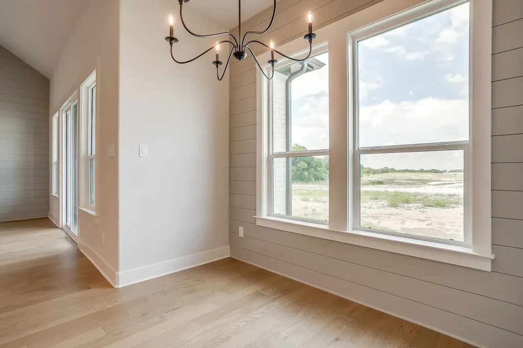 1011 Bartlett Peak Drive Waxahachie TX 75167