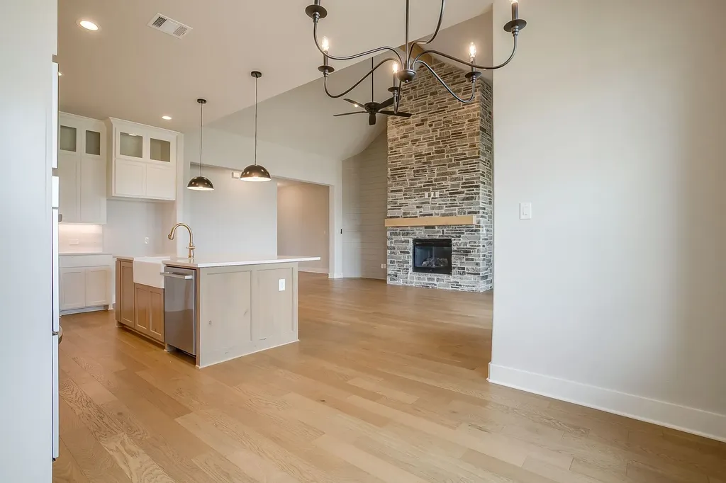 1011 Bartlett Peak Drive Waxahachie TX 75167