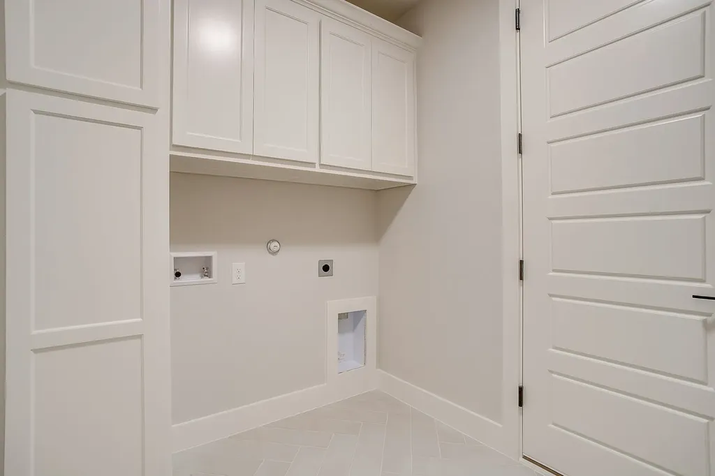 1011 Bartlett Peak Drive Waxahachie TX 75167