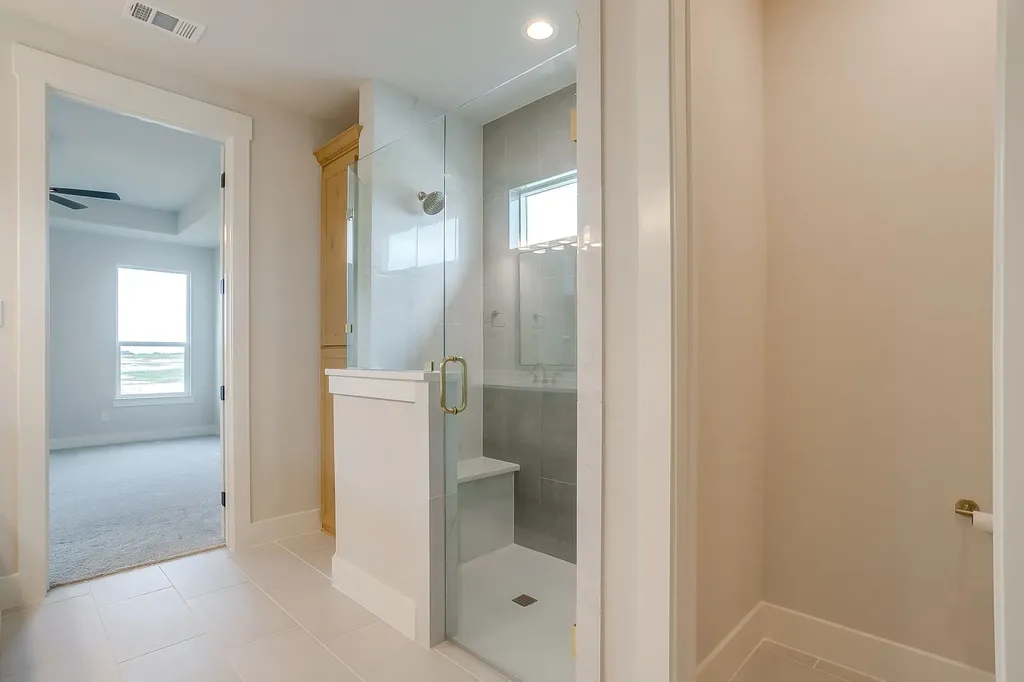 1011 Bartlett Peak Drive Waxahachie TX 75167