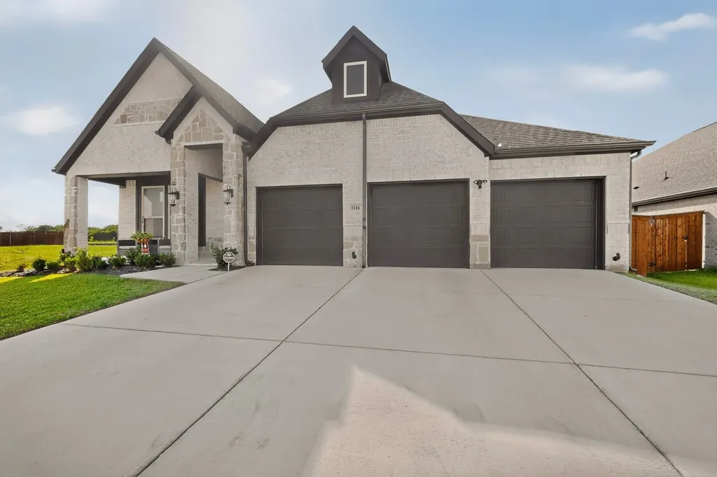 1116 Alaska Drive Forney TX 75126
