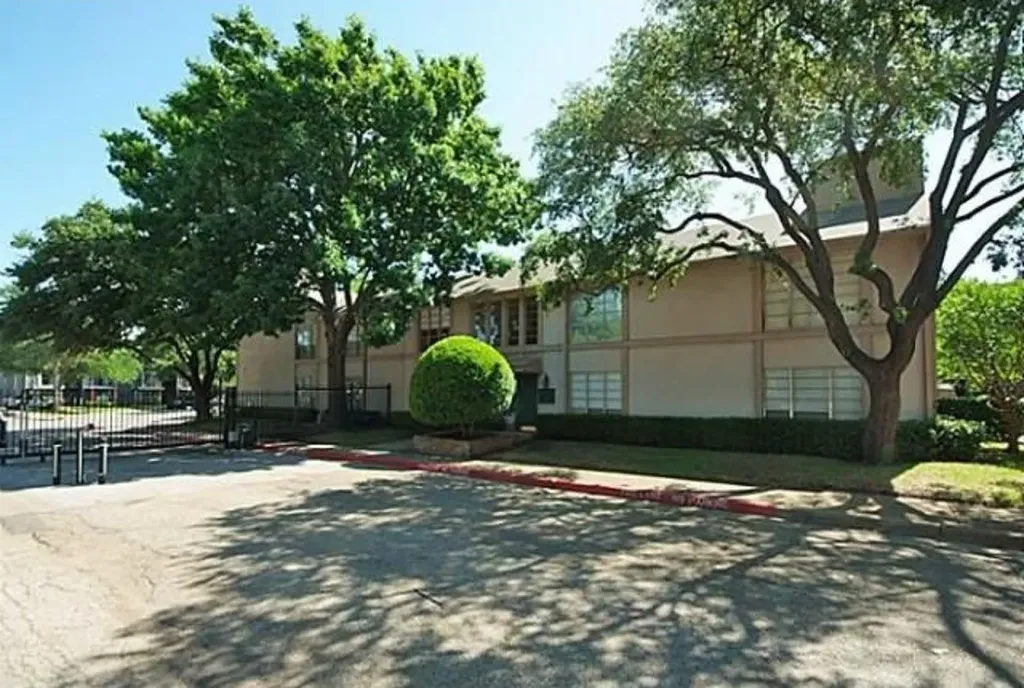 10594 High Hollows Drive Dallas TX 75230
