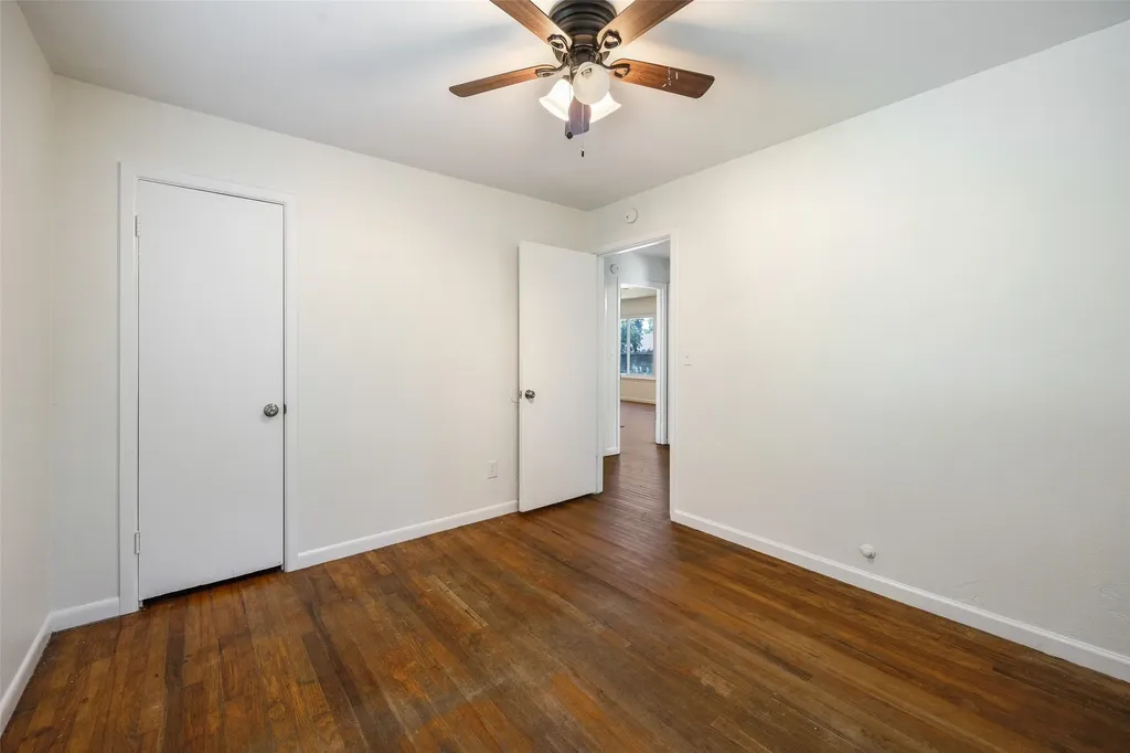 112 W Oconnell Street Howe TX 75459