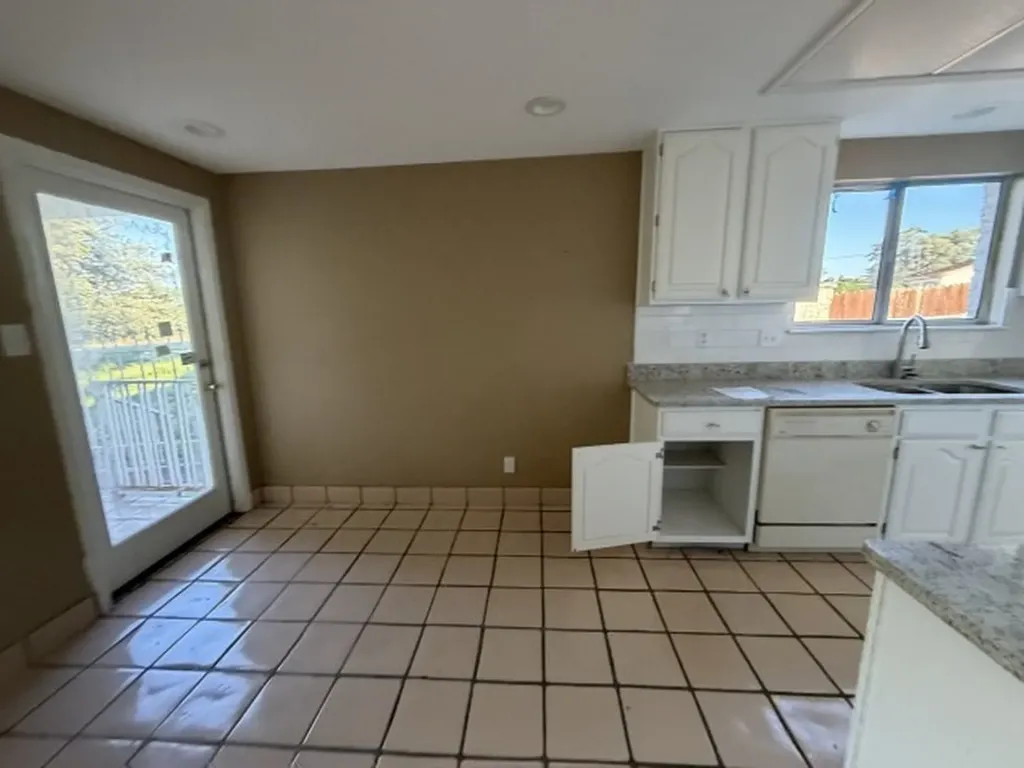 1125 Lakeshore Drive Canyon Lake TX 78133