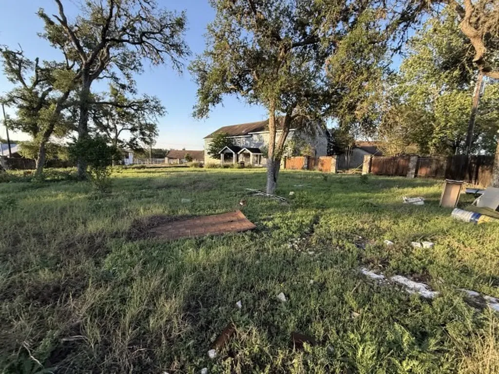 1125 Lakeshore Drive Canyon Lake TX 78133