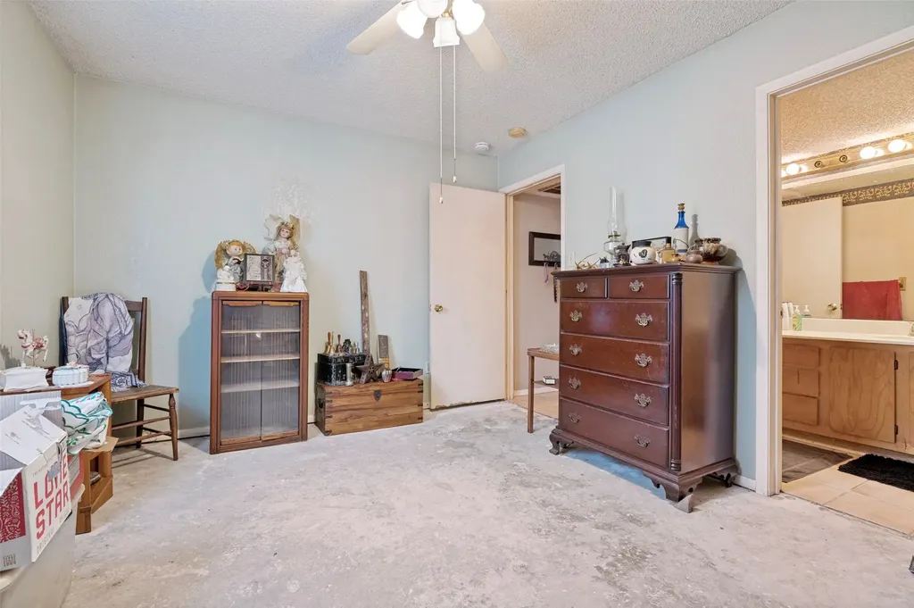 4615 Timber Run Drive Arlington TX 76001