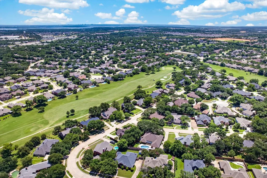 1515 Mission Hills Lane Corinth TX 76210