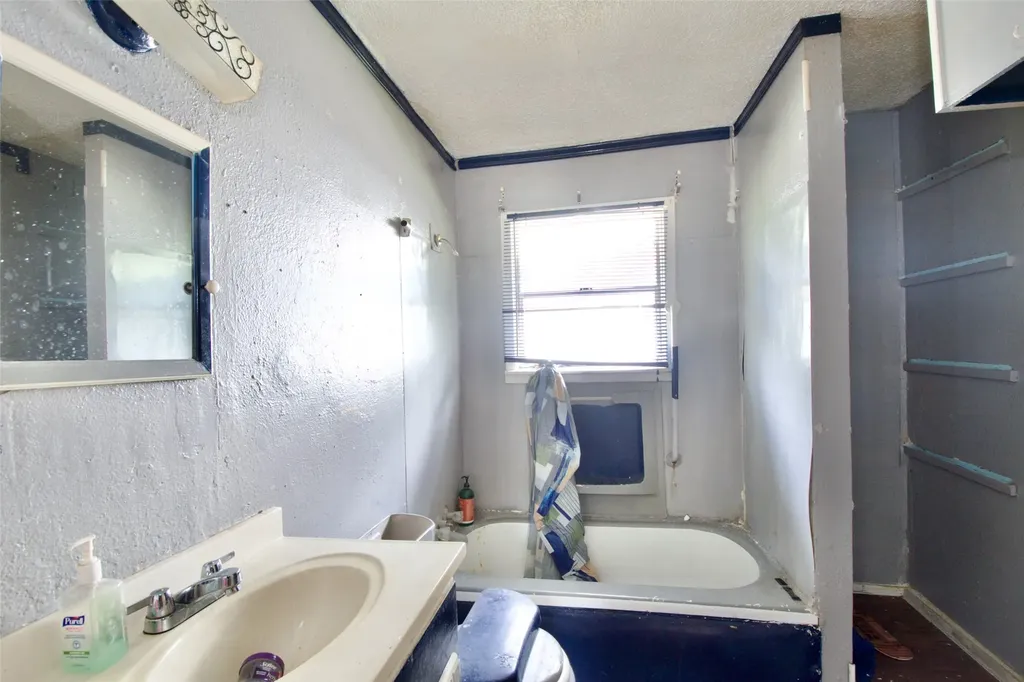600 Hatton Street Waco TX 76704
