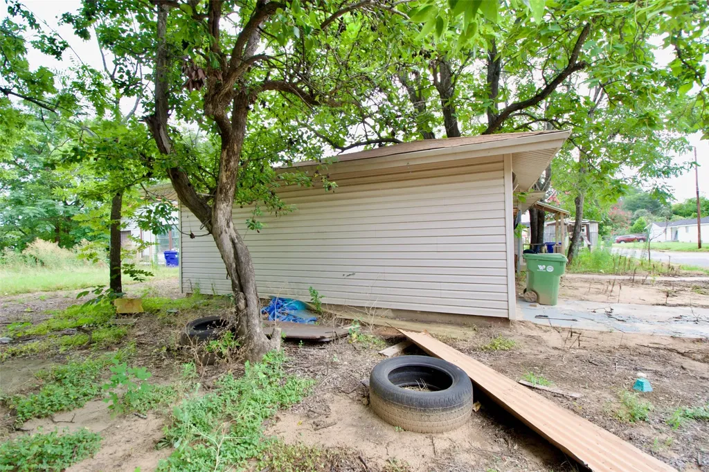 600 Hatton Street Waco TX 76704