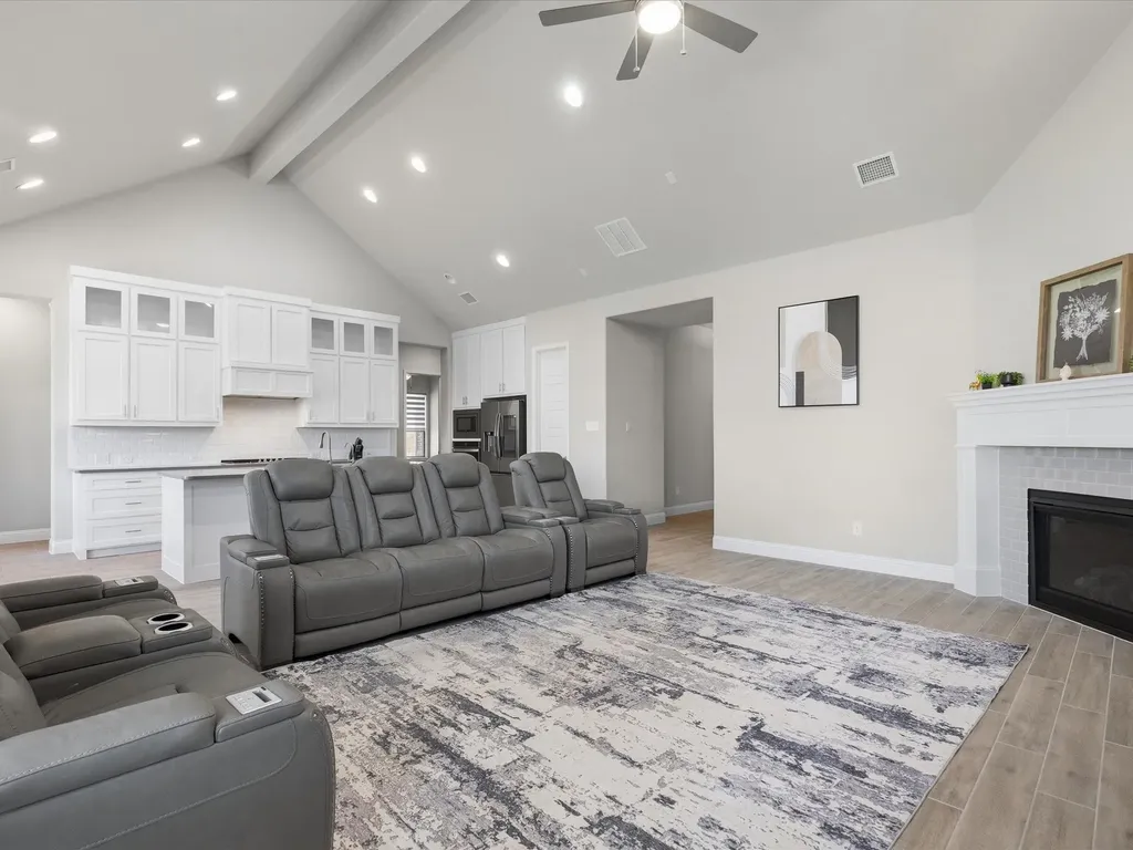 7025 Central Court Little Elm TX 76227