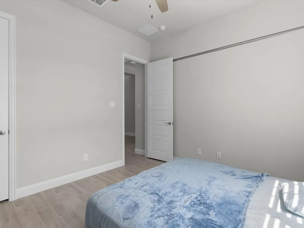 7025 Central Court Little Elm TX 76227