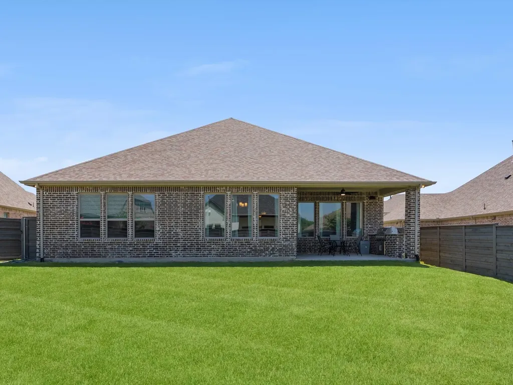 7025 Central Court Little Elm TX 76227