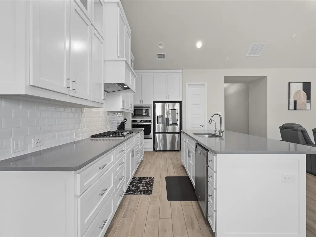 7025 Central Court Little Elm TX 76227